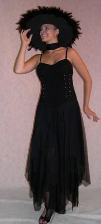 Costume Luxe De Veuve Joyeuse